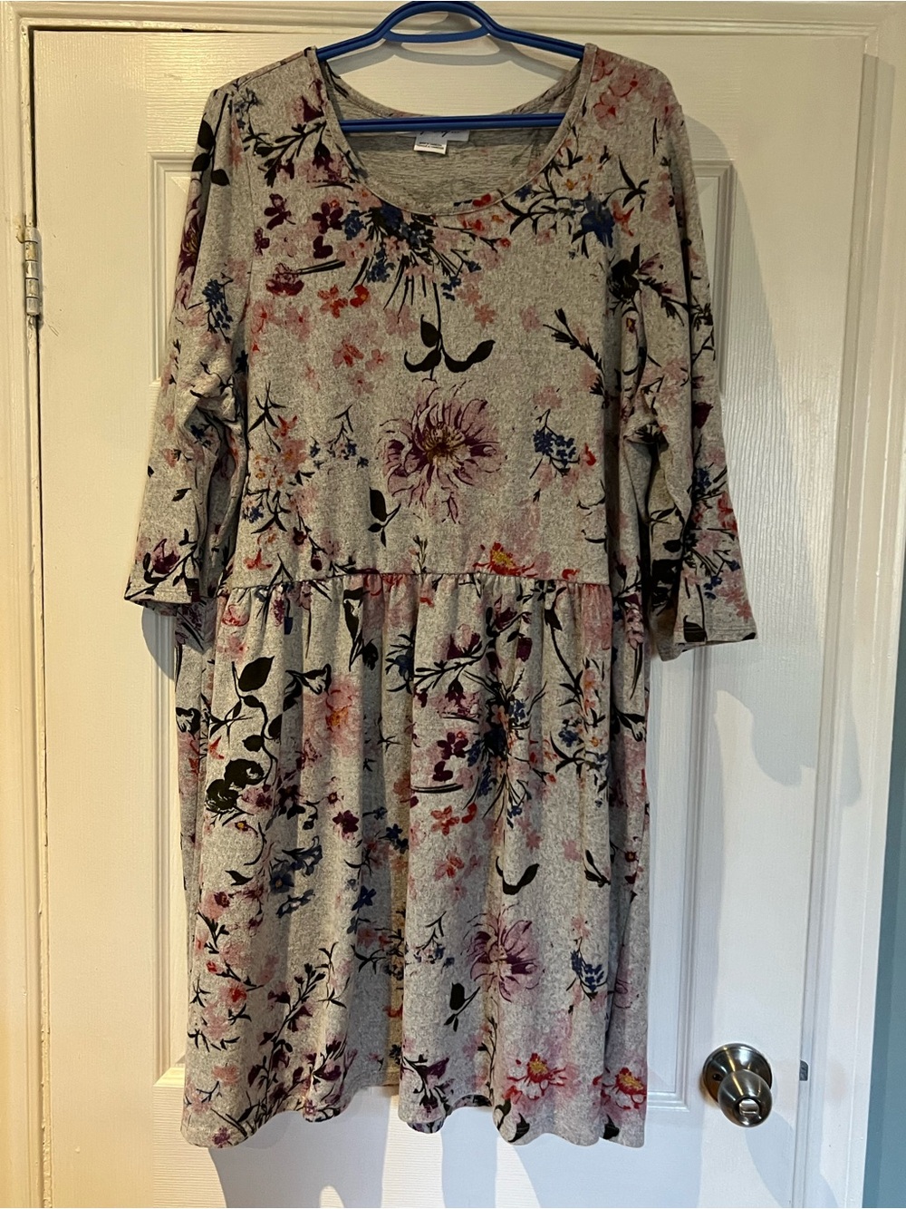 Penningtons Heather Gray Floral Midi Dress with Multicolor Blooms